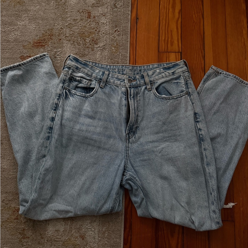 American Eagle Outfitters Light Blue Straight Leg Distressed Jeans